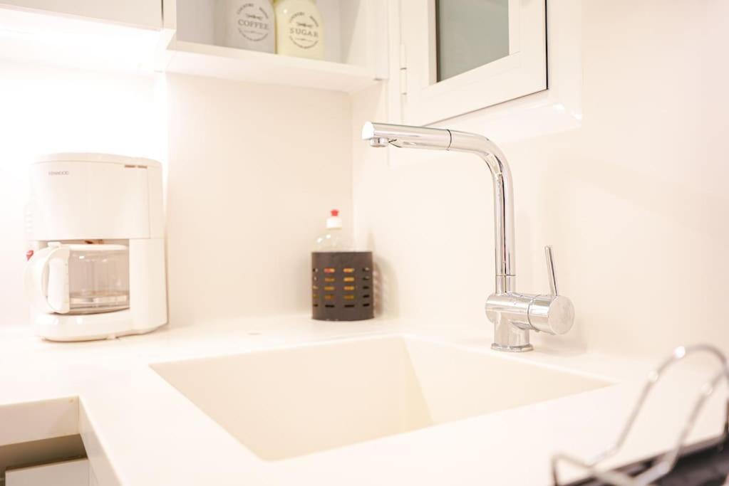 Syntagma Square, 60Sqm Dream Suite Atenas Exterior foto